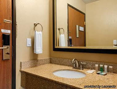 Super 8 By Wyndham Sheboygan Wi Motel Екстериор снимка